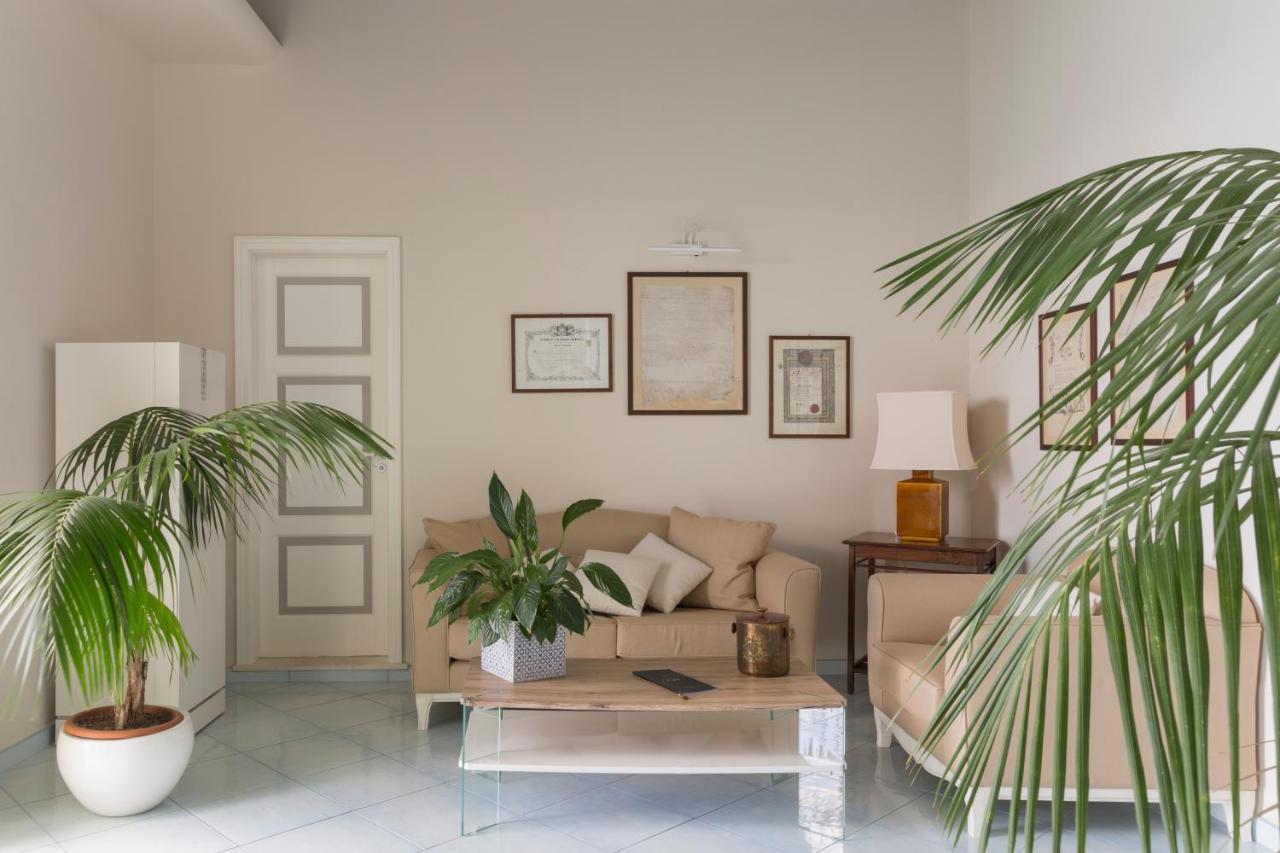 Palazzo Mottola Hotel 3*